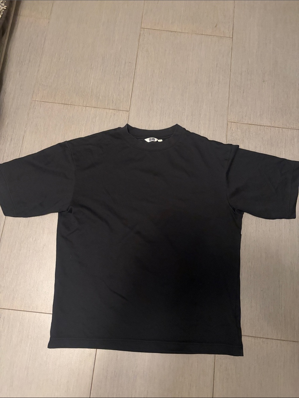Uniqlo Men's Black Short-Sleeve Crew T-Shirt